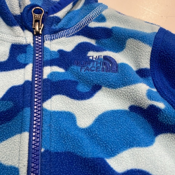 The north face babies jacket (used) - Picture 2 of 4